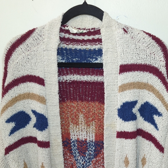 Love Riche Cardigan Cream + Blue + Red Patterned Open Front Soft Women's Size L - Picture 3 of 9